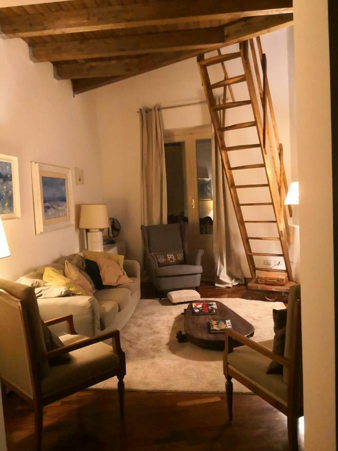 Cassari Suite Палермо Екстериор снимка