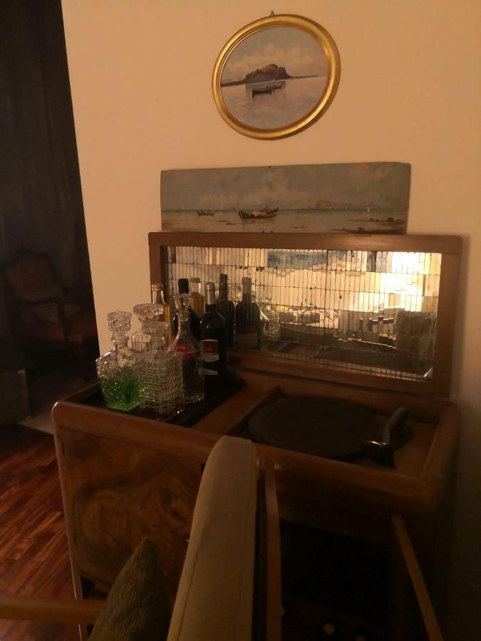 Cassari Suite Палермо Екстериор снимка